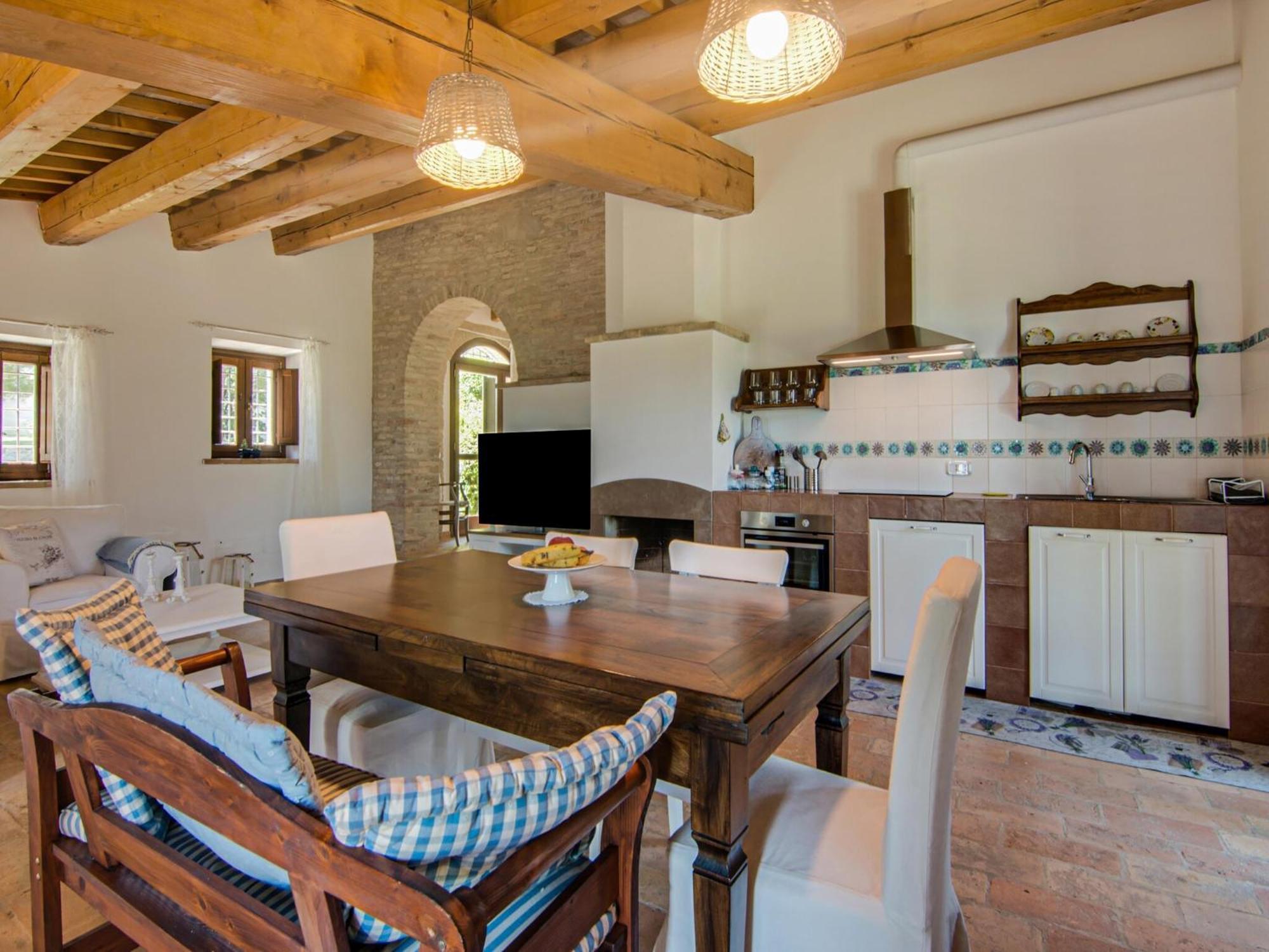 Stunning Apartment In Mombaroccio Near Metauro River 外观 照片